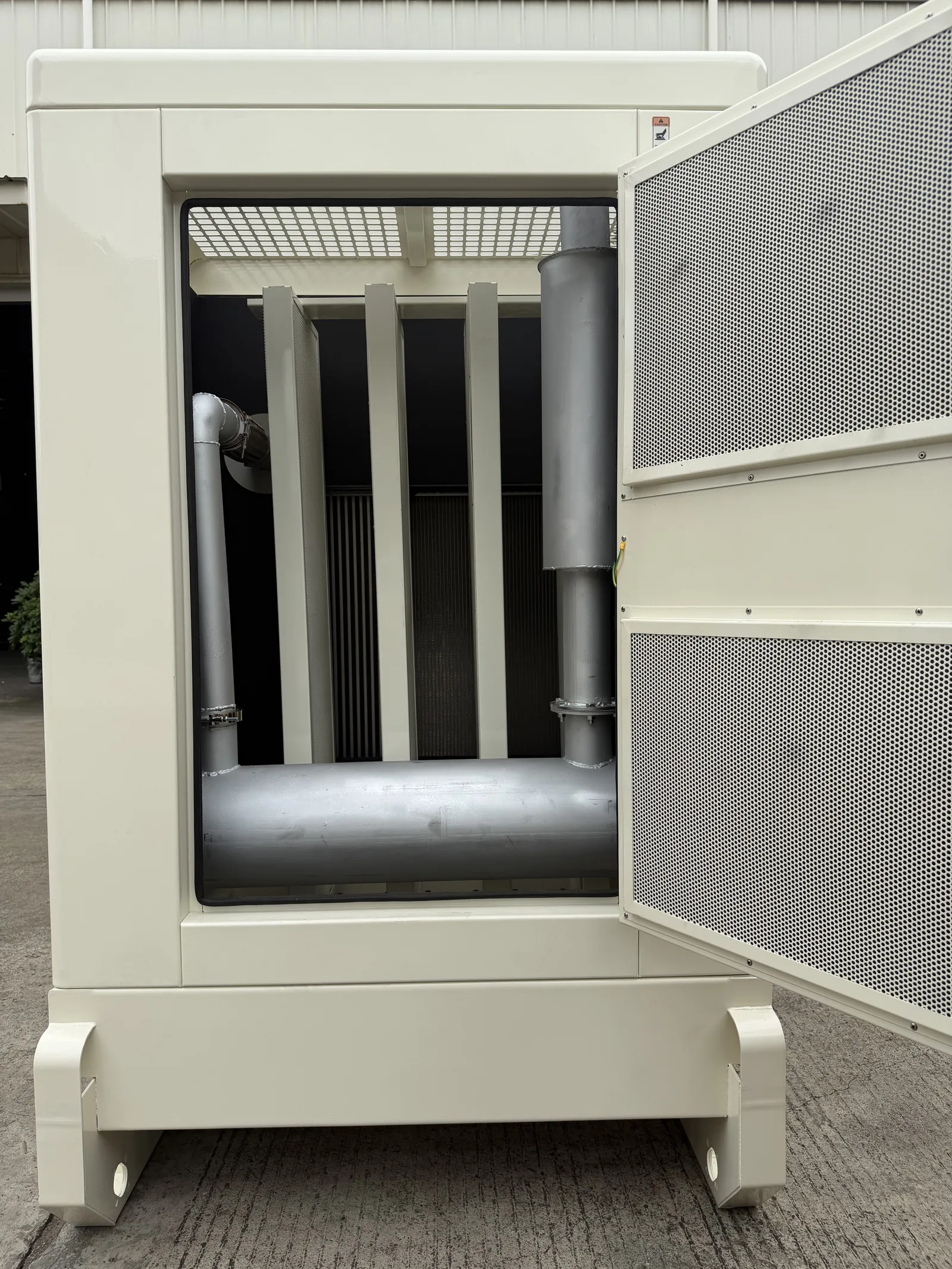 Perkins SP-200 Super Silent Generator - 12