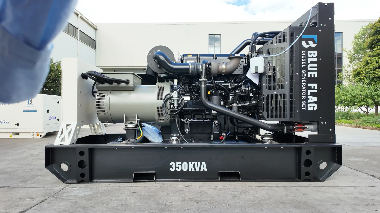 مولدة Perkins 350 kVA مفتوحة